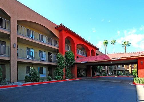 ocotillo apartments and hotel