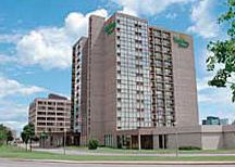 Holiday Inn And Suites Pointe-Claire Montreal Airport,Near Fairview Pointe Claire,3 star