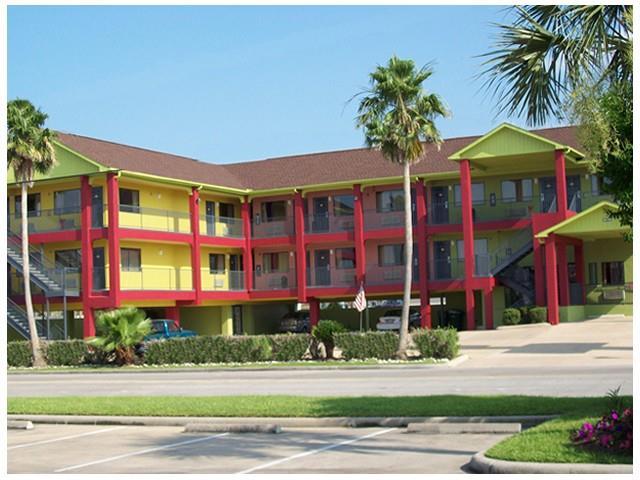 Scottish Inns And Suites - Near Kemah Boardwalk,,2 star