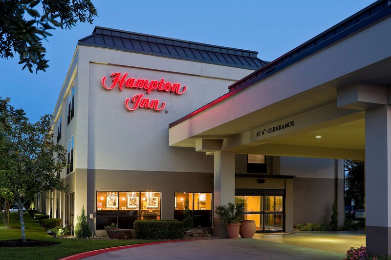Hampton Inn Houston/Stafford,Houston County>>Houston,2.5 star