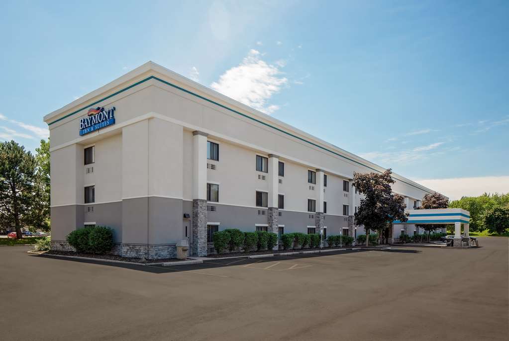 baymont by wyndham detroit airport romulus