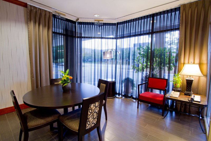 Hampton Inn By Hilton Vancouver-Airport/Richmond,Vancouver>>Richmond,2.5 star