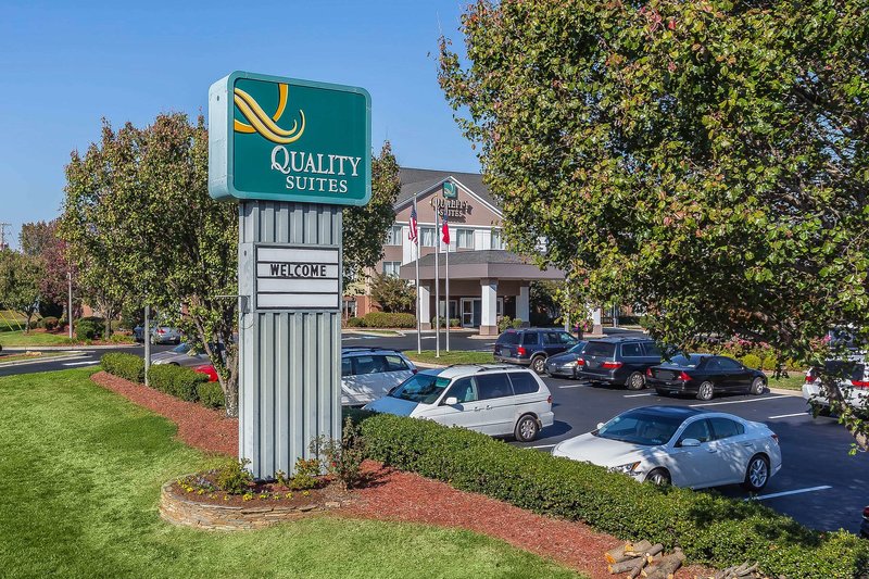 Quality Suites Pineville - Charlotte