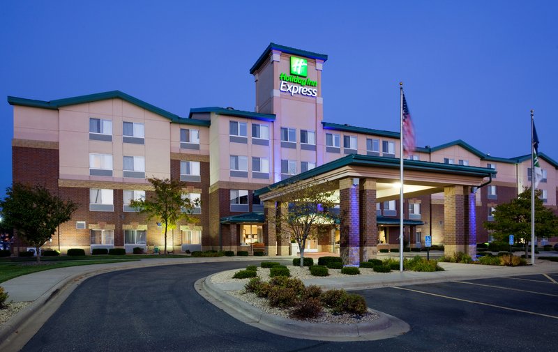 Holiday Inn Express & Suites Vadnais Heights, An Ihg Hotel,Minneapolis - St. Paul>>Minneapolis,2.5 star