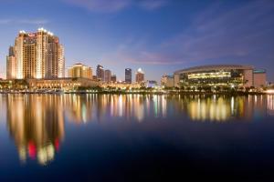 Tampa Marriott Water Street,Near Tampa Convention Center,4 star