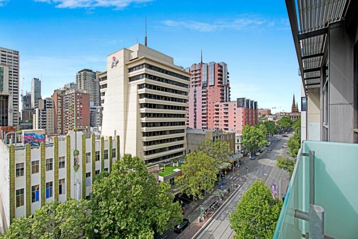 melbourne cbd central apartment hotel