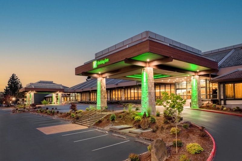 holiday inn portland columbia riverfront an ihg hotel