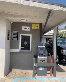 Vance Motel,,0 star