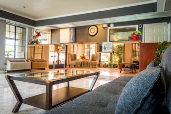 executive inn and suites