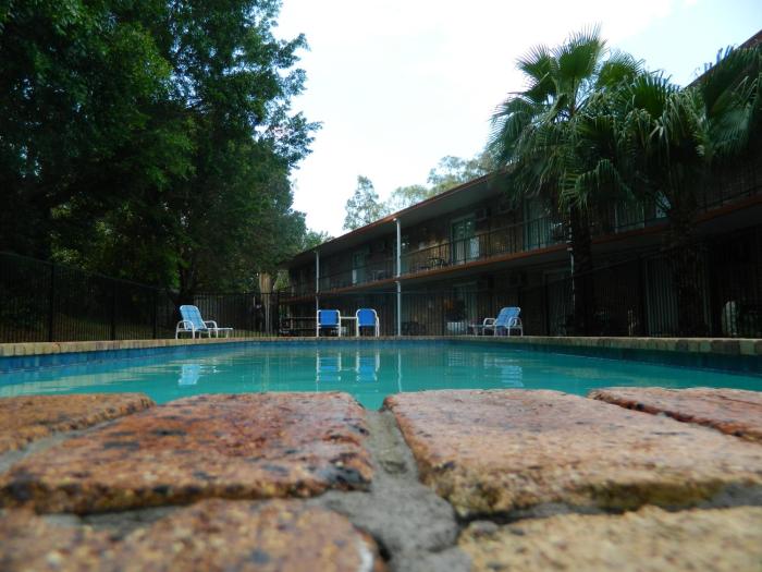Coomera Motor Inn,Coomera>>Capricorn,3 star