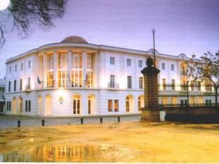 Hotel Castillo,Penaflor>>Palma Del Rio,3 star