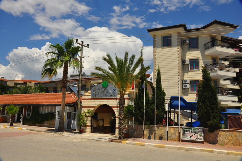 cinar family suite hotel