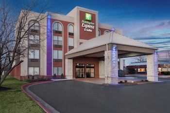 holiday inn express hotel and suites bentonville by ihg