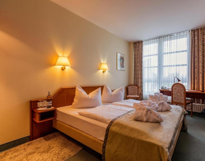 Senscity Hotel Berlin Spandau,Eichwalde>>Berlin,3 star