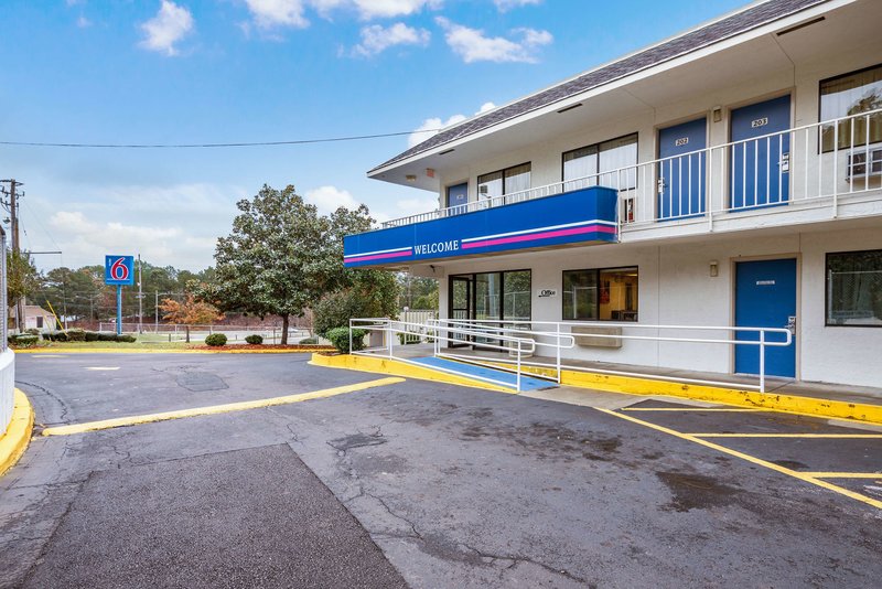 motel 6 bessemer al birmingham