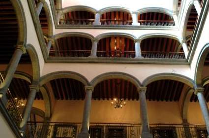 Hotel Morales Historical & Colonial Downtown Core