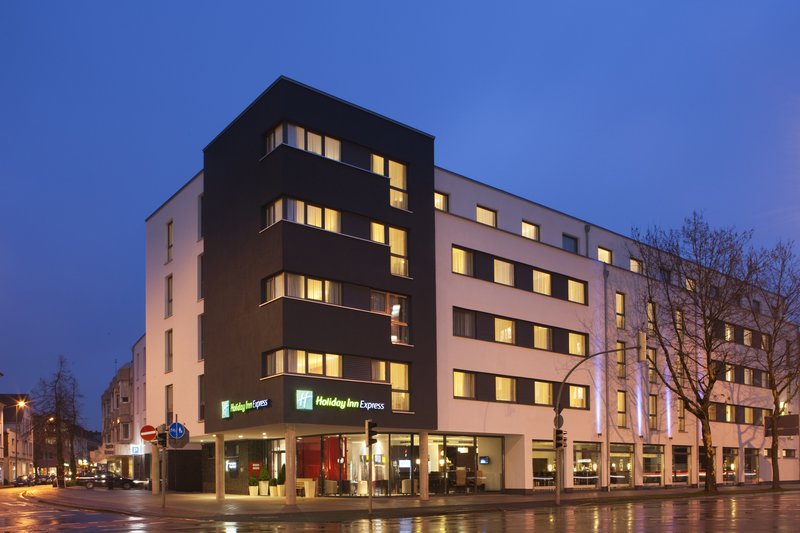 Holiday Inn Express Guetersloh, An Ihg Hotel,Near Stadtmuseum Guetersloh,2.5 star