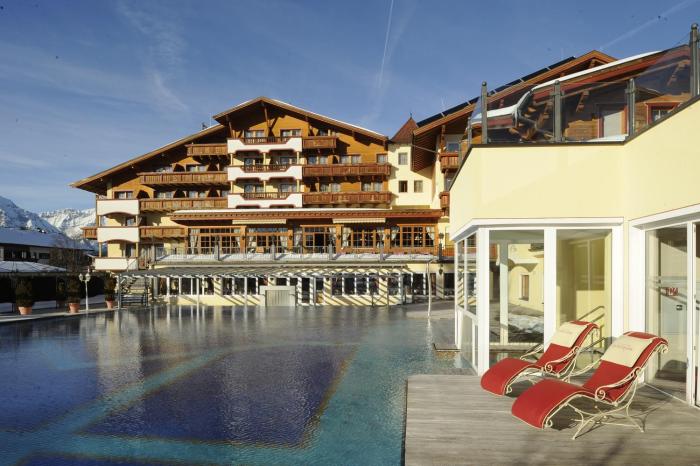 Alpenpark Resort,Near Rosshuette Cable Car,4 star