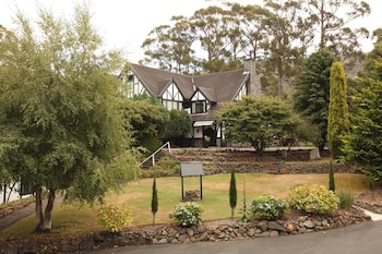 The Fox And Hounds Historic Hotel,Port Arthur>>Hobart,4 star
