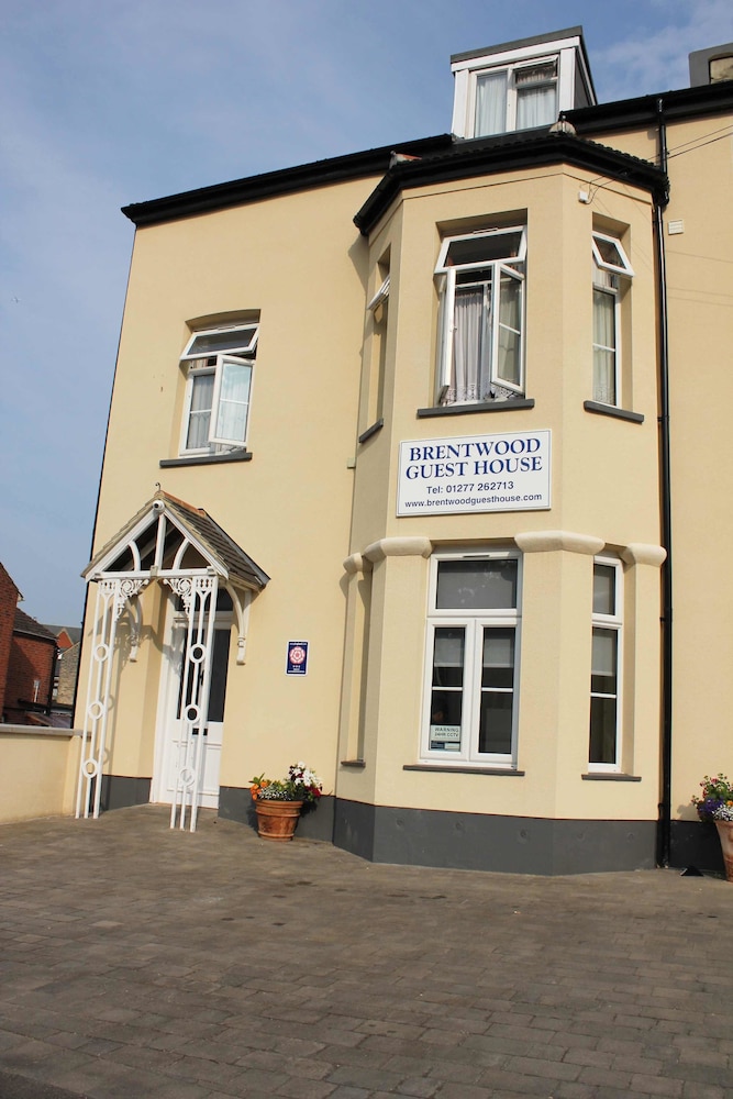 Brentwood Guest House Hotel