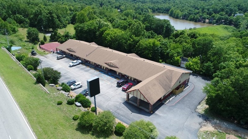 Village Inn Of Hardy,Ash Flat>>Arkansas,2.5 star