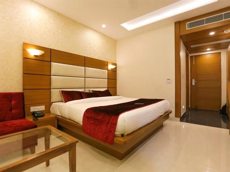 Hotel Coral Star,Nada Sahib>>Chandigarh,3 star