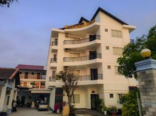 Blue Ocean Hotel,,2 star