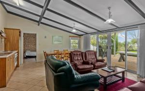 Cape Jervis Accommodation & Caravan Park,Cape Jervis>>Adelaide,3.5 star