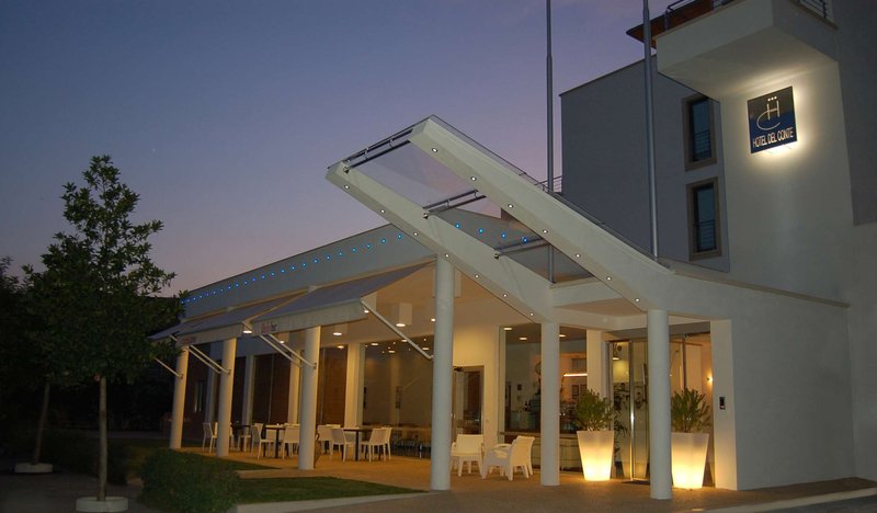 hotel del conte