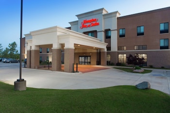 hampton inn and suites ankeny