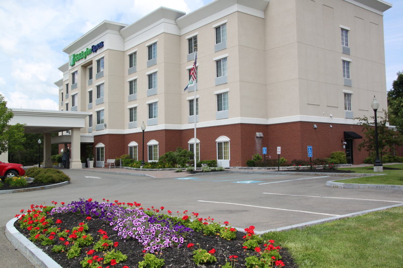 Holiday Inn Express Cortland, An Ihg Hotel