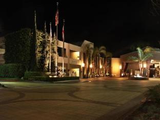 avenue of the arts costa mesa a tribute portfolio hotel