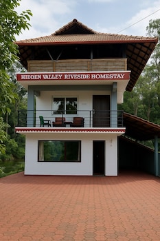 hidden valley riverside homestay