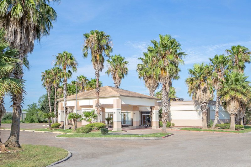 Quality Inn,Kingsville>>Alice,3.5 star