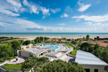 laguna park hotel
