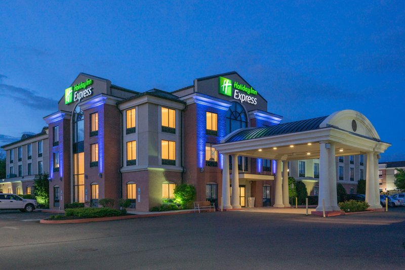 Holiday Inn Express Hotel & Suites Quakertown, An Ihg Hotel