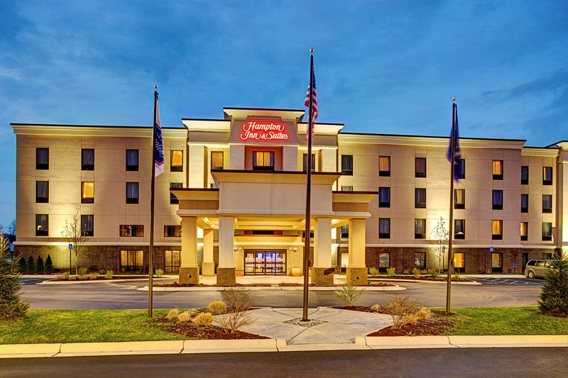 hampton inn and suites lansing west