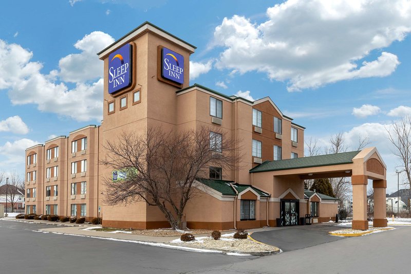 Sleep Inn Lansing,Near Lansing Square Shopping Center,2 star
