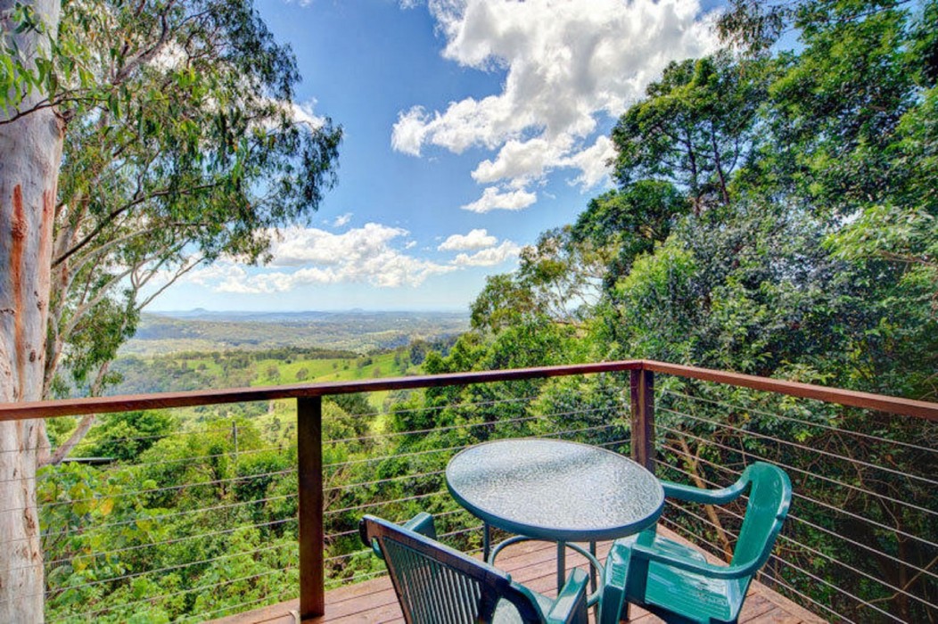 Treetops Seaview Montville,Queensland>>Montville,4 star