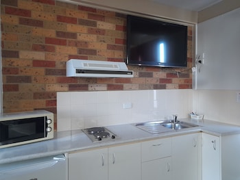 Sundown Villas,Forrest>>Canberra,3 star