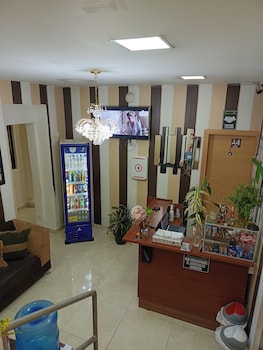 Hostal Urban Inn,,2 star