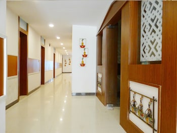 Hotel Soneva Inn,Jai Prakash Nagar,2 star