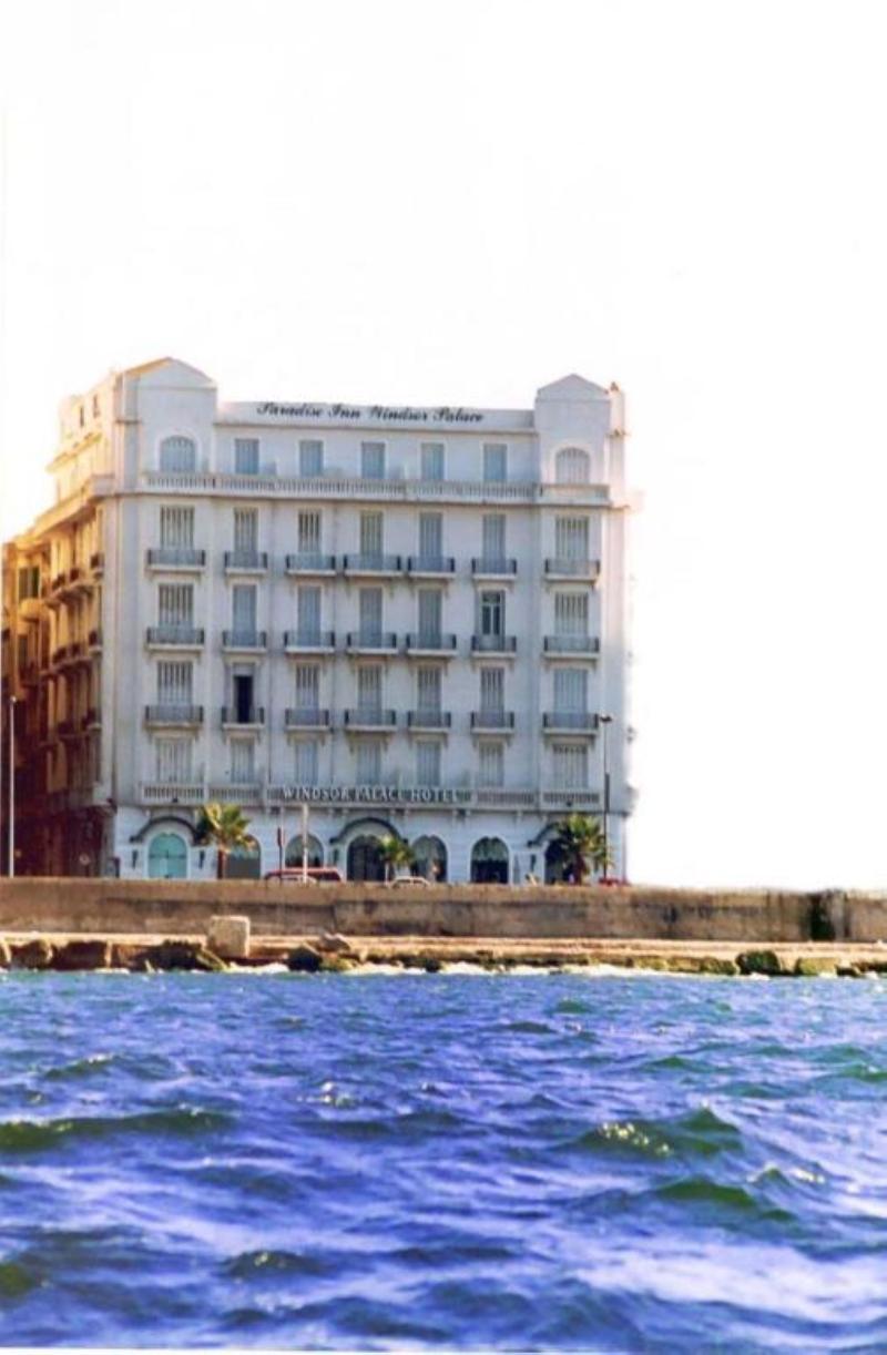 paradise inn windsor palace hotel