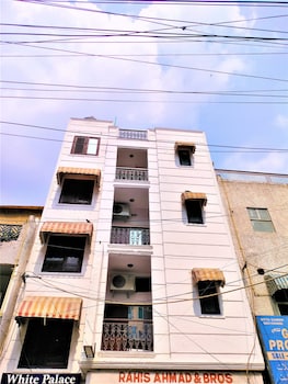 Hotel White Palace Nizamuddin Railway St