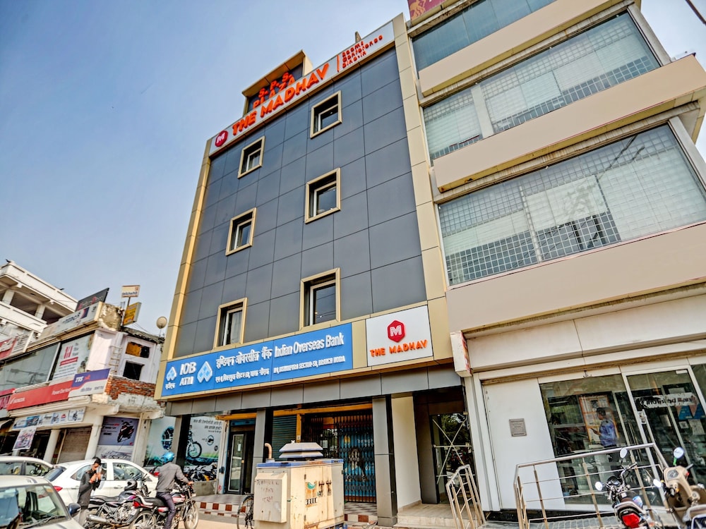 hotel noida grand sec 58 by f9 hotels