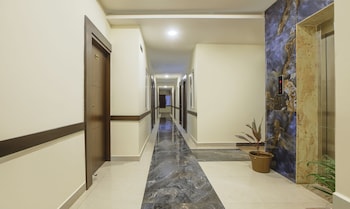 Treebo Naaz Royal,Tanjore>>Solagampatti,3 star