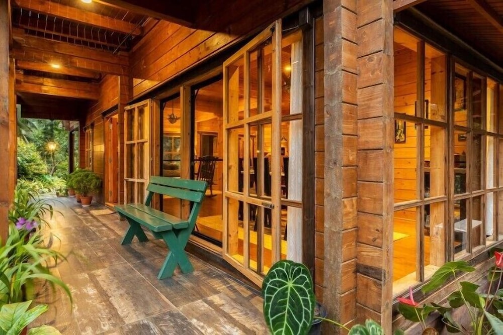 Ama Stays & Trails Heliconia Villa, Wayanad,Kozhikode>>Kondotti,5 star