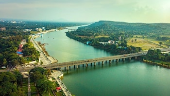 VITS Kamat Resort, Silvassa, 340 M From Silvassa Vasona Lion Safari>>Silvassa, Silvassa ,3 star