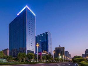 kyriad marvelous hotel fangchenggang administration center high speed railway station