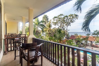 rising star dive resort